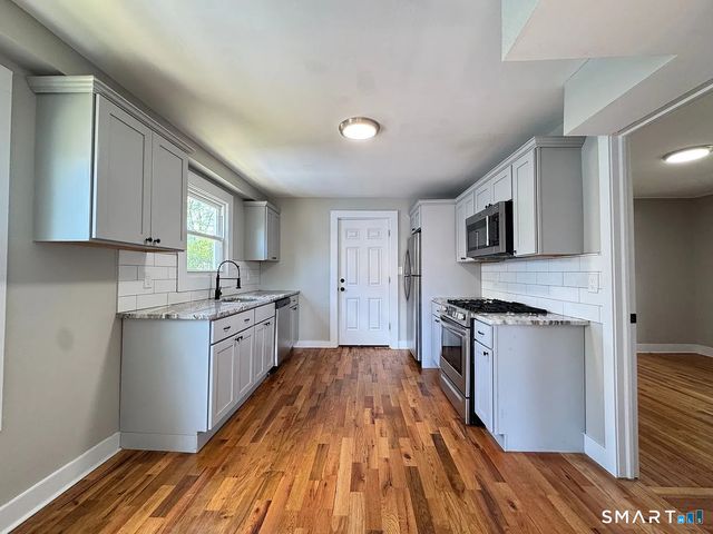 35 Dana Street 1, West Haven, CT 06516