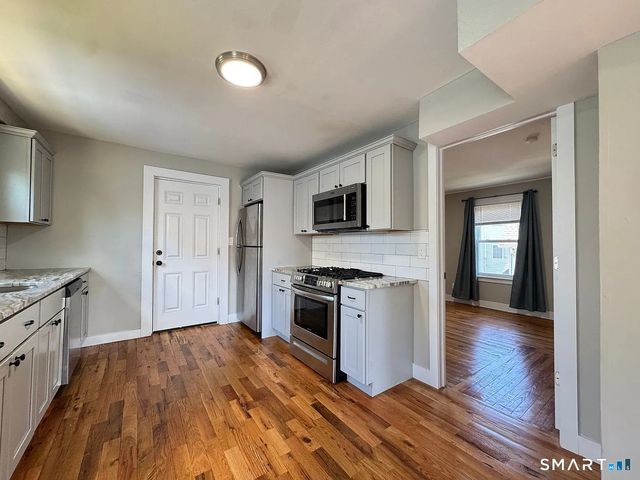 35 Dana Street 1, West Haven, CT 06516