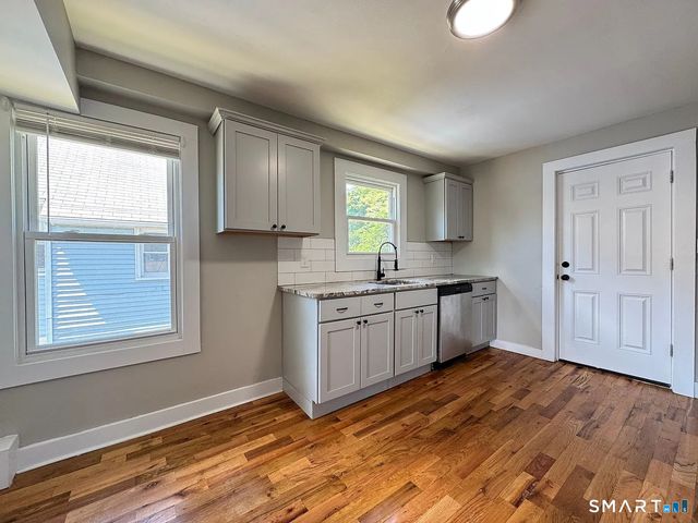 35 Dana Street 1, West Haven, CT 06516