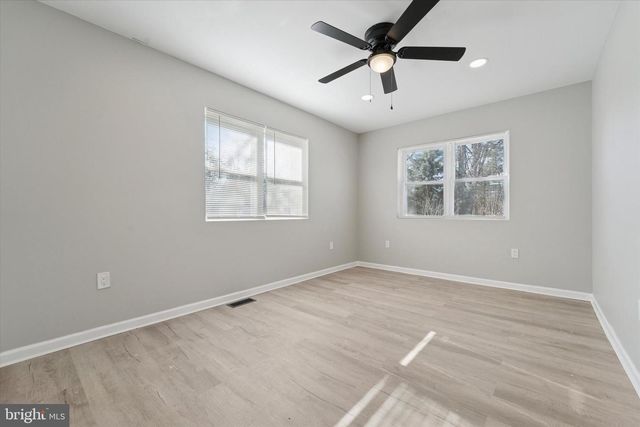 760 ASHBOURNE AVE, Lindenwold, NJ 08021