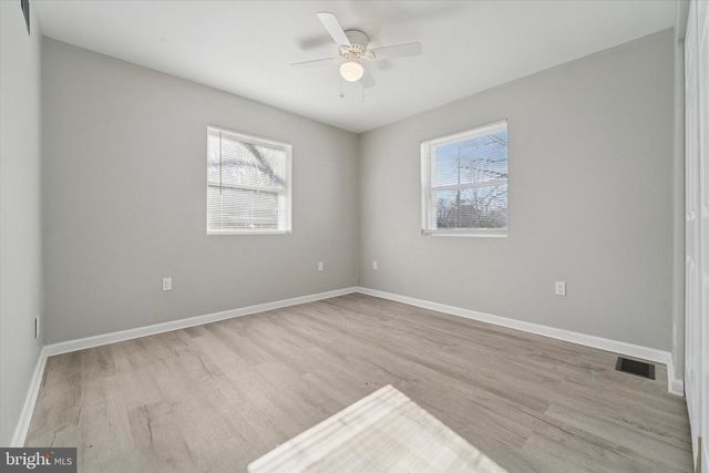 760 ASHBOURNE AVE, Lindenwold, NJ 08021