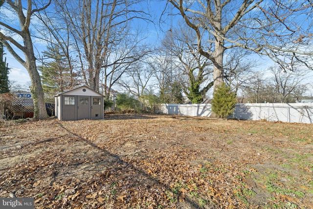 760 ASHBOURNE AVE, Lindenwold, NJ 08021