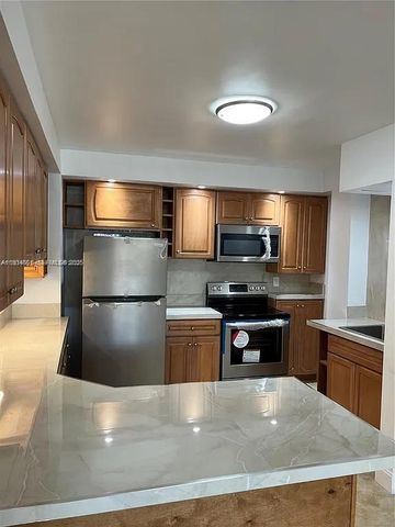 1478 NW 1st St 101, Miami, FL 33125