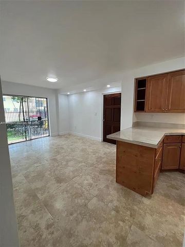 1478 NW 1st St 101, Miami, FL 33125