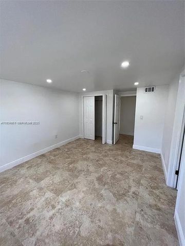 1478 NW 1st St 101, Miami, FL 33125