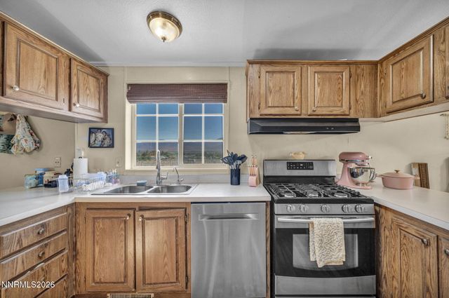 153 Territory Road, Dayton, NV 89403