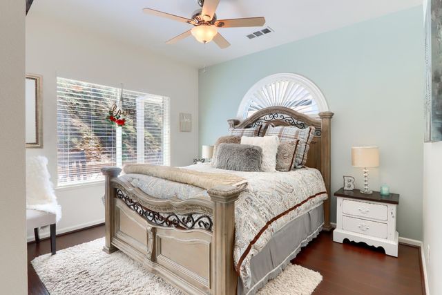 42038 Empty Creek, Oakhurst, CA 93644