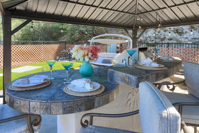42038 Empty Creek, Oakhurst, CA 93644