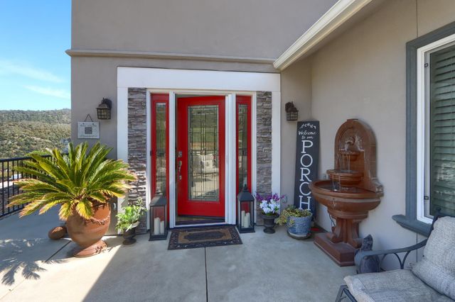 42038 Empty Creek, Oakhurst, CA 93644