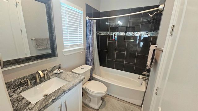 6 Big Torch, Hitchcock, TX 77563