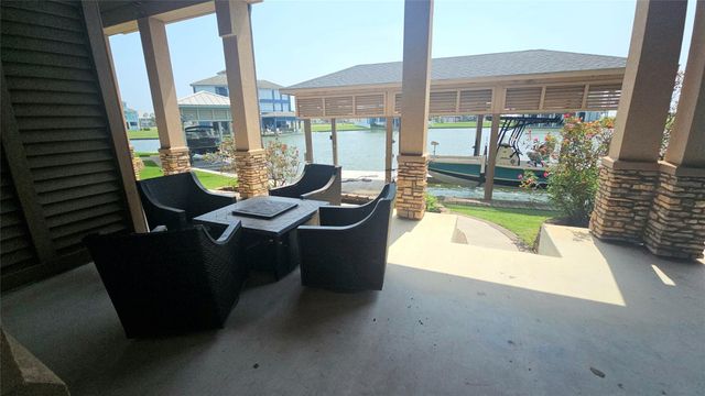 6 Big Torch, Hitchcock, TX 77563