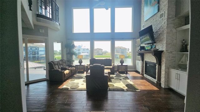 6 Big Torch, Hitchcock, TX 77563