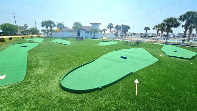 6 Big Torch, Hitchcock, TX 77563