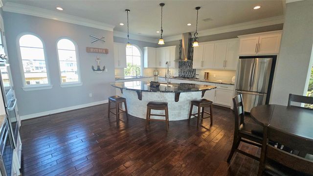 6 Big Torch, Hitchcock, TX 77563