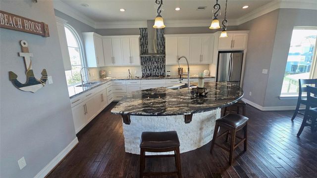 6 Big Torch, Hitchcock, TX 77563