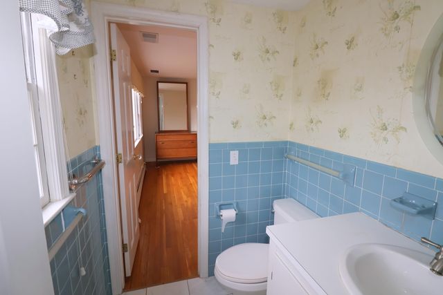 43 Palmer Lane, East Dennis, MA 02641