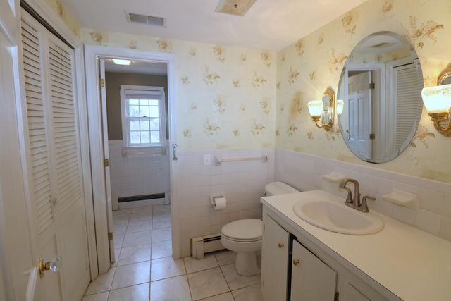 43 Palmer Lane, East Dennis, MA 02641