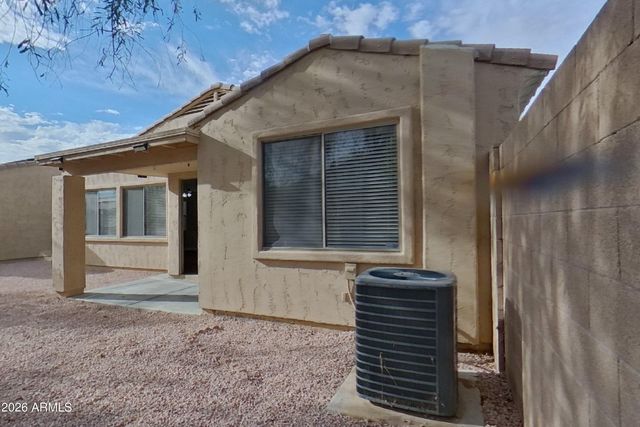7428 W PIONEER Street, Phoenix, AZ 85043