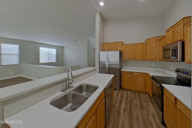 7428 W PIONEER Street, Phoenix, AZ 85043