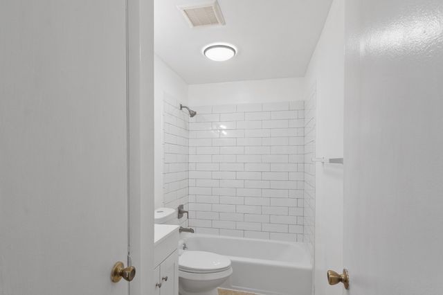 311 Pawtucket Blvd 29, Lowell, MA 01854