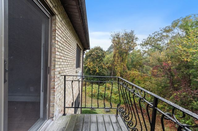 311 Pawtucket Blvd 29, Lowell, MA 01854
