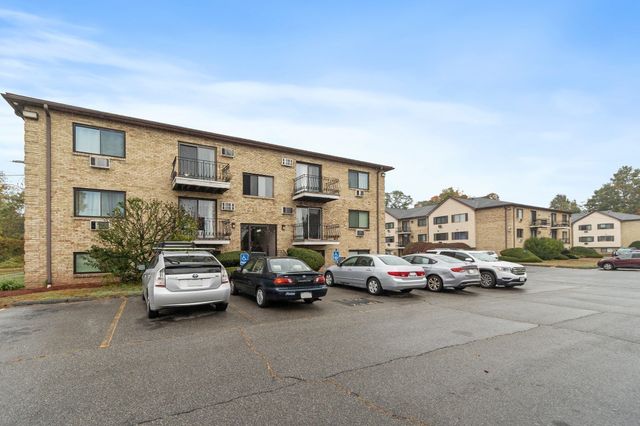 311 Pawtucket Blvd 29, Lowell, MA 01854