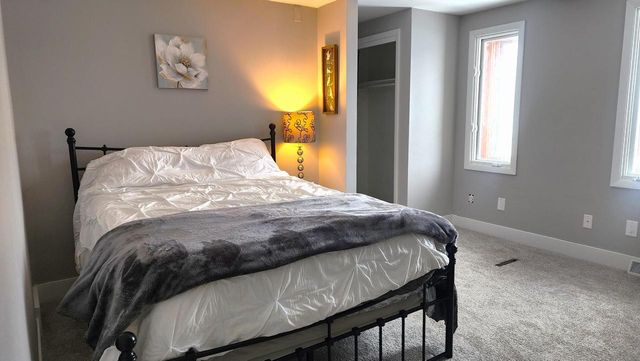 13975 W Lisbon ROAD, Brookfield, WI 53005