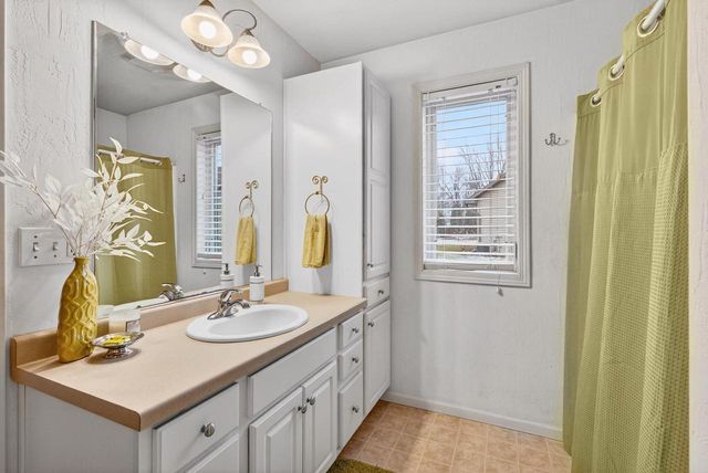 N262 EASTOWNE LANE, Appleton, WI 54915