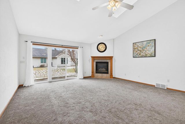 N262 EASTOWNE LANE, Appleton, WI 54915