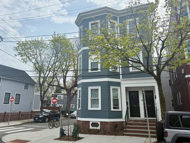 26 Plymouth 3, Cambridge, MA 02141