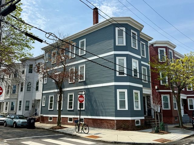 26 Plymouth 3, Cambridge, MA 02141