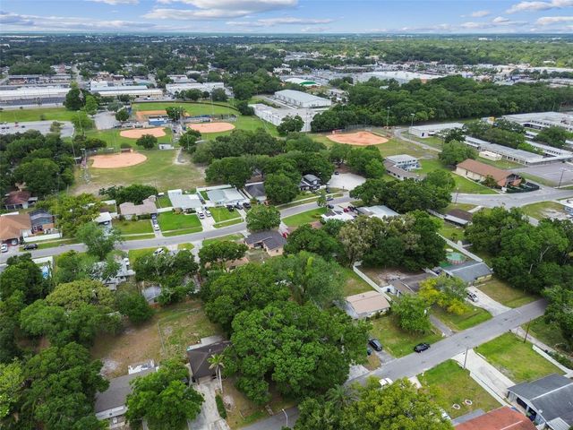 4910 N DARBY AVENUE, Tampa, FL 33603