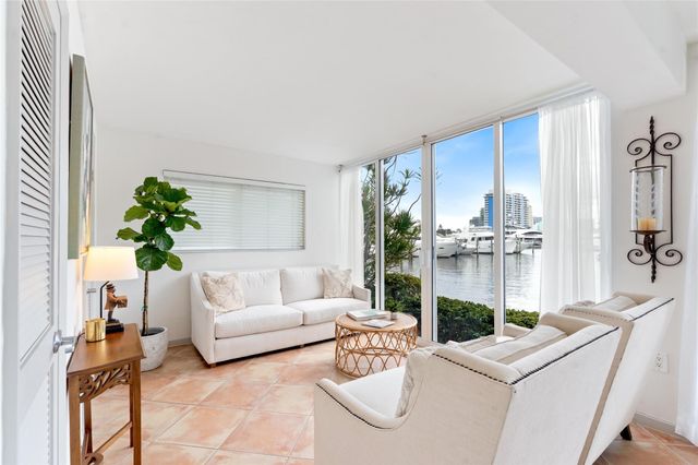 2740 Yacht Club Boulevard 9D, Fort Lauderdale, FL 33304