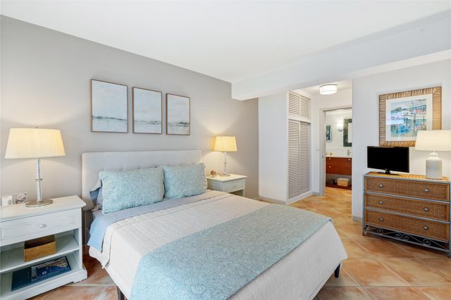 2740 Yacht Club Boulevard 9D, Fort Lauderdale, FL 33304