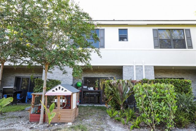 148 SE 5th Court, Deerfield Beach, FL 33441