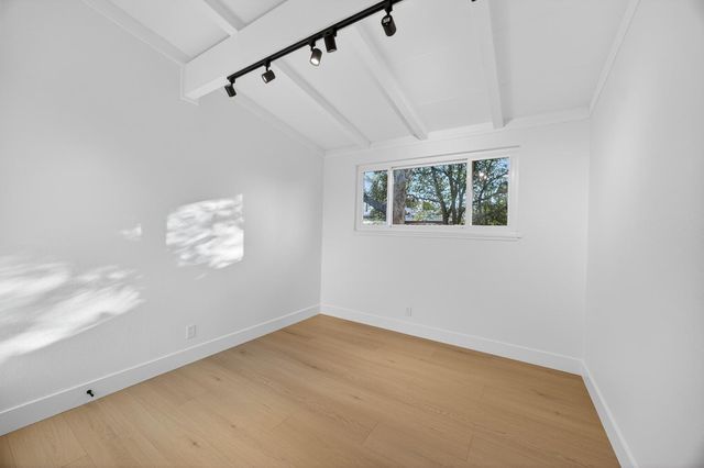 3709-3711 Brownson St, Sacramento, CA 95821