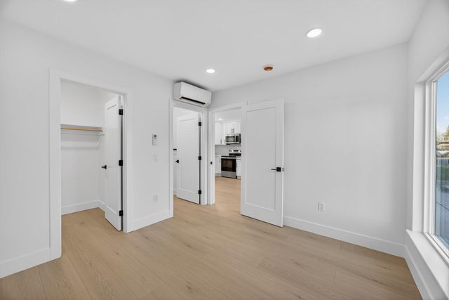 3709-3711 Brownson St, Sacramento, CA 95821