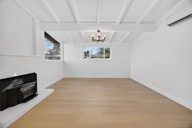 3709-3711 Brownson St, Sacramento, CA 95821