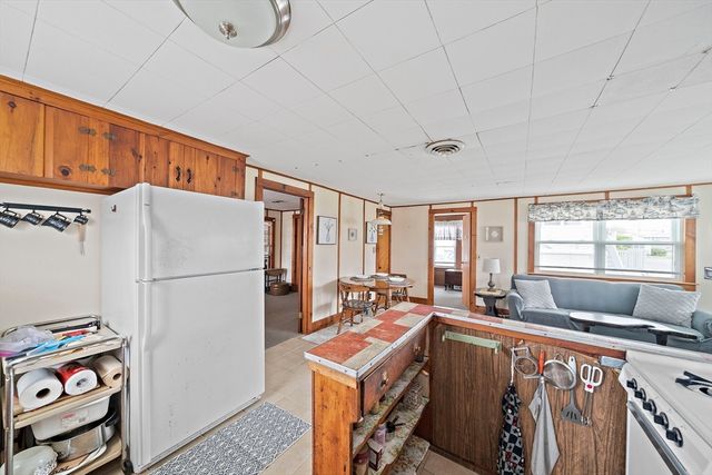 14 Mcarthur Ln, Marshfield, MA 02050