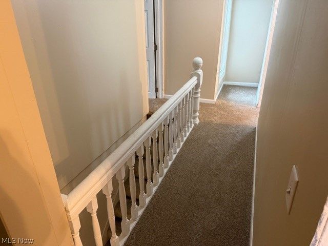 525 E High Street, Uhrichsville, OH 44683