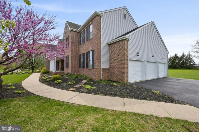 25 SHERWOOD LN, Columbus, NJ 08022