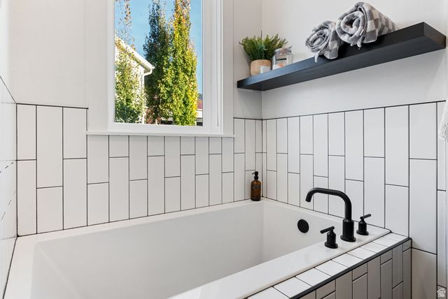 8 E 400 N, Millville, UT 84326