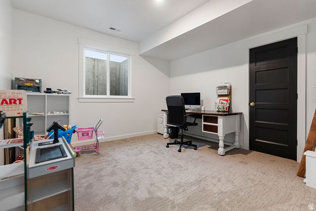 8 E 400 N, Millville, UT 84326