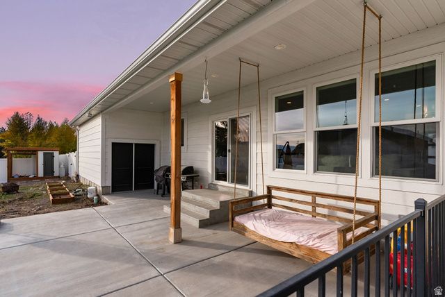 8 E 400 N, Millville, UT 84326