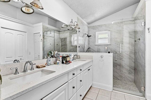 27 Wyndham Lane, Palm Beach Gardens, FL 33418