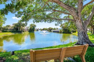 27 Wyndham Lane, Palm Beach Gardens, FL 33418