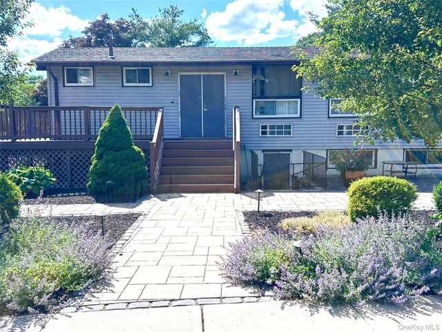 150 Rinaldi Boulevard A, Poughkeepsie, NY 12601