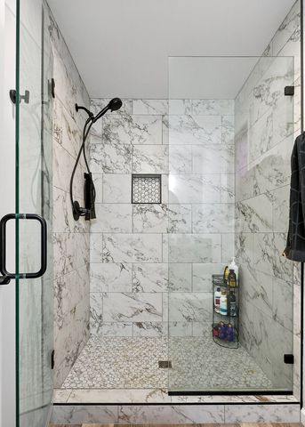 377 Margot Dr, Sparta, TN 38583