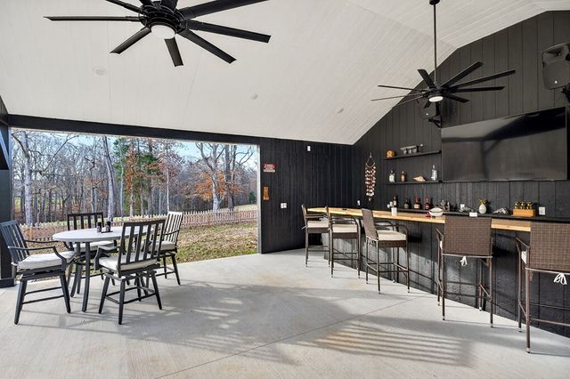 377 Margot Dr, Sparta, TN 38583