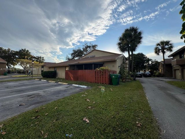3020 E Missionwood Lane A56, Miramar, FL 33025